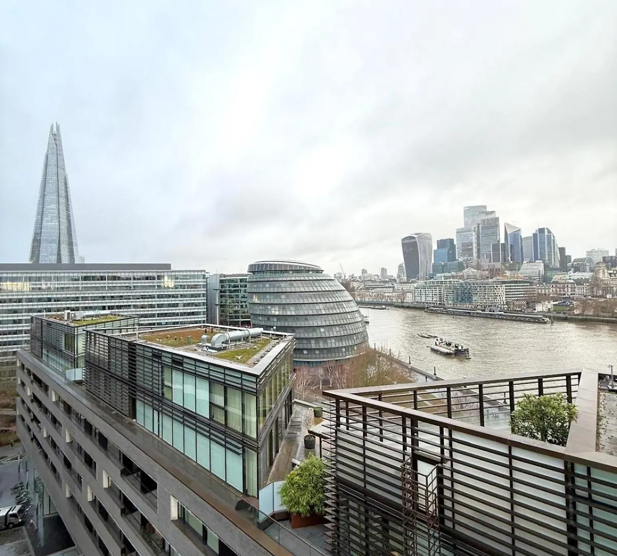 Tower Bridge Amazing View Luxury 3 Beds Residence London United Kingdom